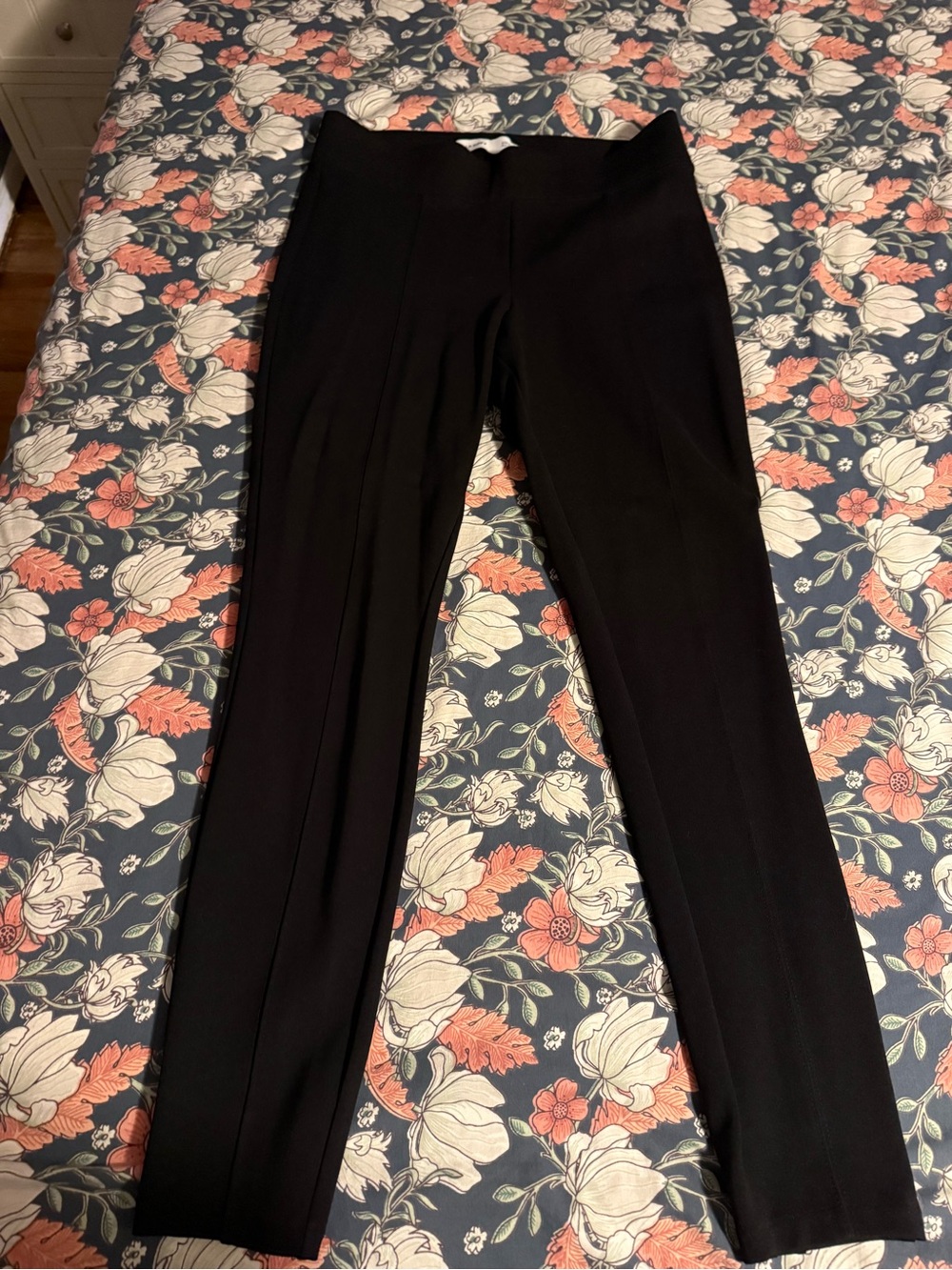 Old Navy Stevie Classic Black Women's Slim Leg Pants